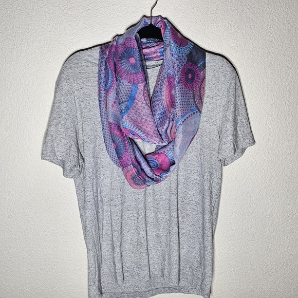 Vibrant Pink & Blue Infinity Scarf, 100% Viscose - Picture 8 of 8
